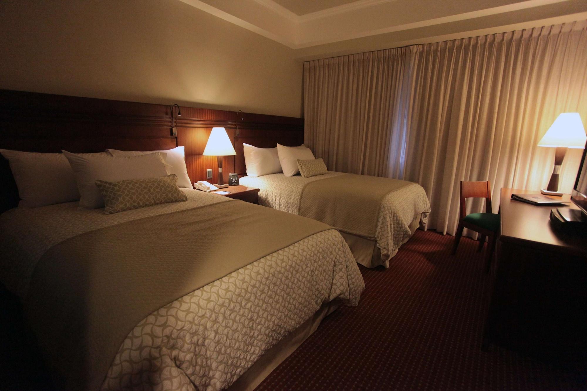 Hilton Garden Inn Lucknow Buitenkant foto